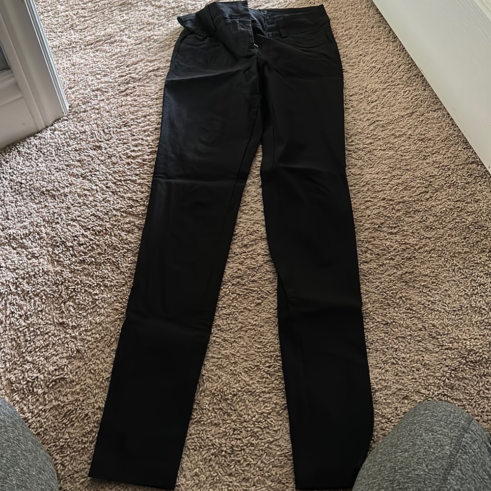 Black skinny jeans